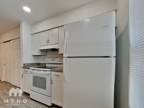 6649 W Ocotillo Rd in Glendale, AZ - Building Photo - Building Photo