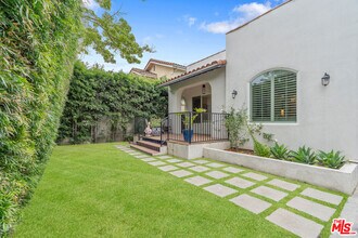 3812 Griffith View Dr in Los Angeles, CA - Building Photo - Building Photo