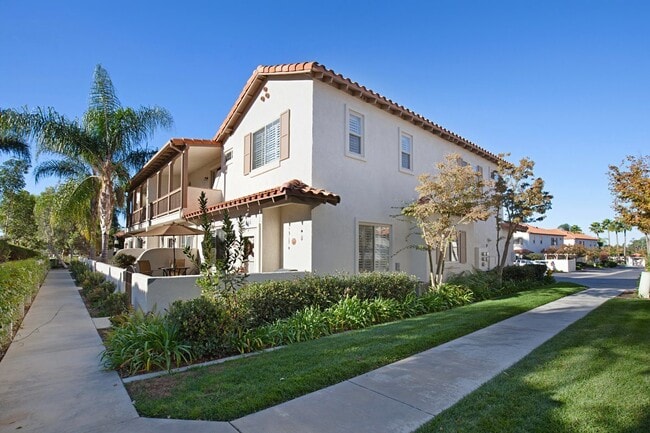 1477 Rancho Rose Way in Oceanside, CA - Building Photo - Building Photo