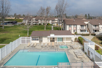 8990 19th St in Rancho Cucamonga, CA - Building Photo - Building Photo