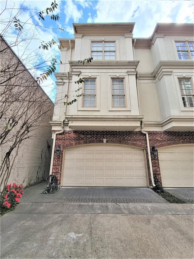 2508 South Blvd