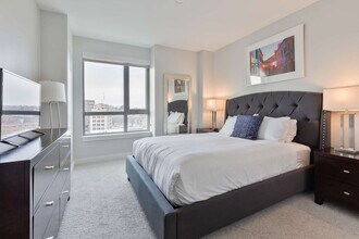 1 Chestnut St in Quincy, MA - Building Photo - Building Photo