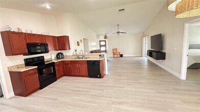 2761 Sanderling St in Haines City, FL - Building Photo - Building Photo