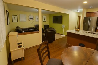 2218 178th St SW in Lynnwood, WA - Foto de edificio - Building Photo