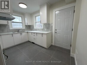 55 Glendale Ave in Ottawa, ON - Building Photo - Building Photo