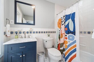 2 Holden Ct, Unit ID1364245P in Boston, MA - Foto de edificio - Building Photo