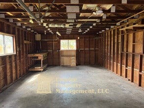155 Birch St in Junction City, OR - Building Photo - Building Photo