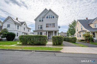 45 Boulanger Ave in West Hartford, CT - Building Photo