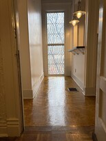 1445 S 4th St, Unit 2 in Louisville, KY - Building Photo