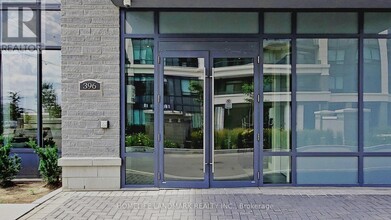 396 Hwy 7 in Richmond Hill, ON - Building Photo - Building Photo