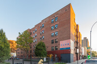 510 East 146th Street in Bronx, NY - Foto de edificio - Building Photo