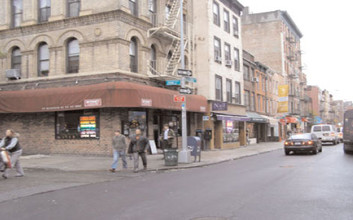 32-34 Jones St in New York, NY - Foto de edificio - Building Photo