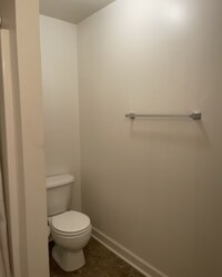 208 Bridgewood Dr photo'