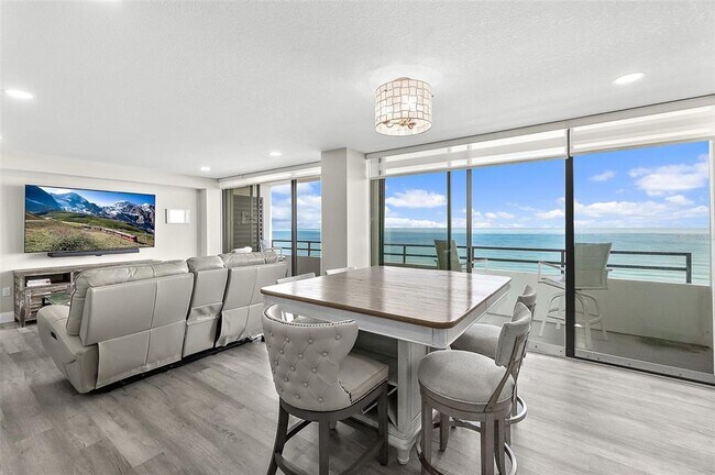 1601 N Central Ave in Flagler Beach, FL - Foto de edificio - Building Photo