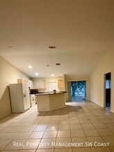 127 John Ave S in Lehigh Acres, FL - Building Photo - Building Photo