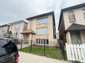 5189 S Archer Ave in Chicago, IL - Building Photo