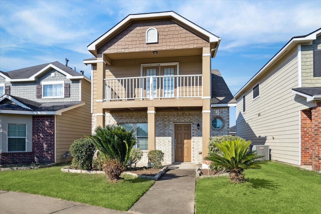20566 Sycamore Crest Ln in Katy, TX - Building Photo