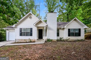 148 Adrian Dr in Stockbridge, GA - Building Photo