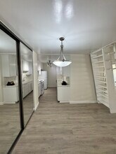 3565 Linden Ave, Unit 328 in Long Beach, CA - Foto de edificio - Building Photo