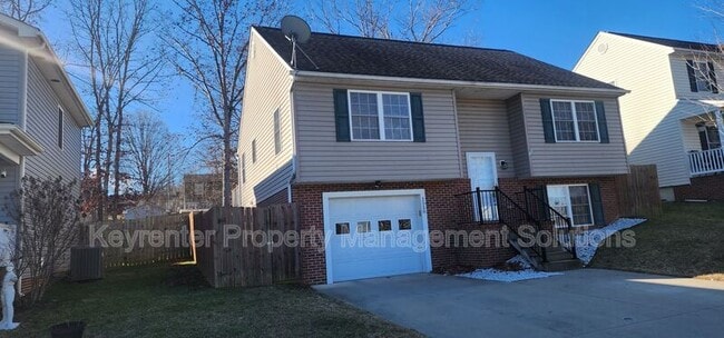 1516 C St in Waynesboro, VA - Building Photo - Building Photo