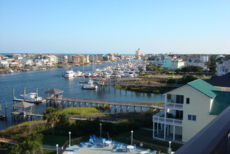 1080 St Joseph St in Carolina Beach, NC - Building Photo - Building Photo