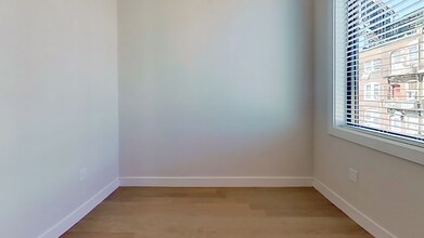 20 Highgate St, Unit 302 in Boston, MA - Building Photo - Building Photo