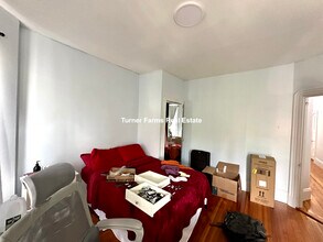 785 Columbia Rd, Unit 3 in Boston, MA - Building Photo - Building Photo