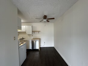 9477-9477 Cook St in Chilliwack, BC - Building Photo - Building Photo