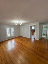 149 Pearl St in Enfield, CT - Building Photo - Building Photo