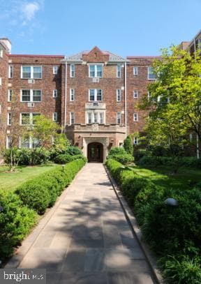 3051 Idaho Ave NW in Washington, DC - Building Photo - Building Photo