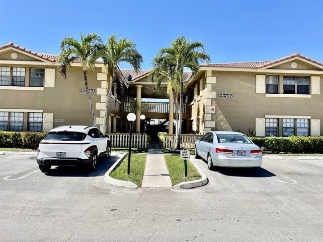 property at 2624 Riverside Dr