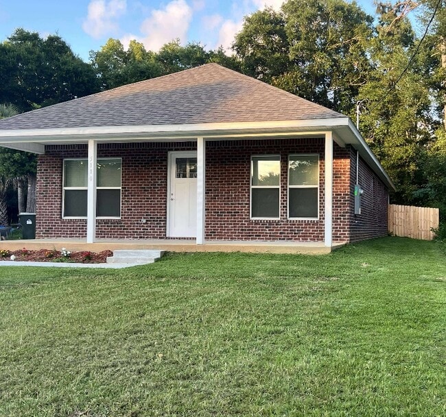 property at 5110 Wildwood Ave