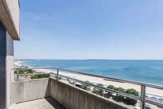 Blu Revere in Revere, MA - Building Photo - Interior Photo