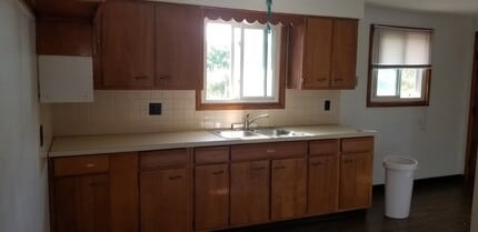 335 Fisher Rd, Unit 2 in West Seneca, NY - Building Photo - Building Photo