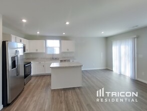 3001 Dartmoor Pl in White House, TN - Building Photo - Building Photo