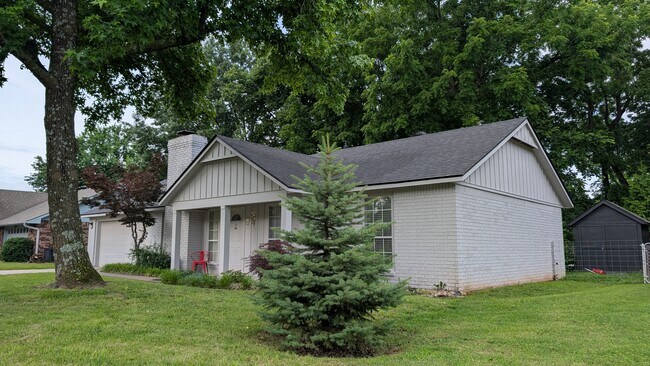 property at 3065 N Quail Creek Dr