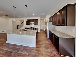 548 Smt Vw Ln in Canton, GA - Building Photo - Building Photo