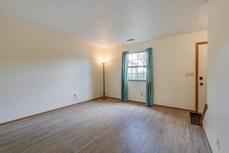 655 Alta View Ct in Columbus, OH - Building Photo - Building Photo
