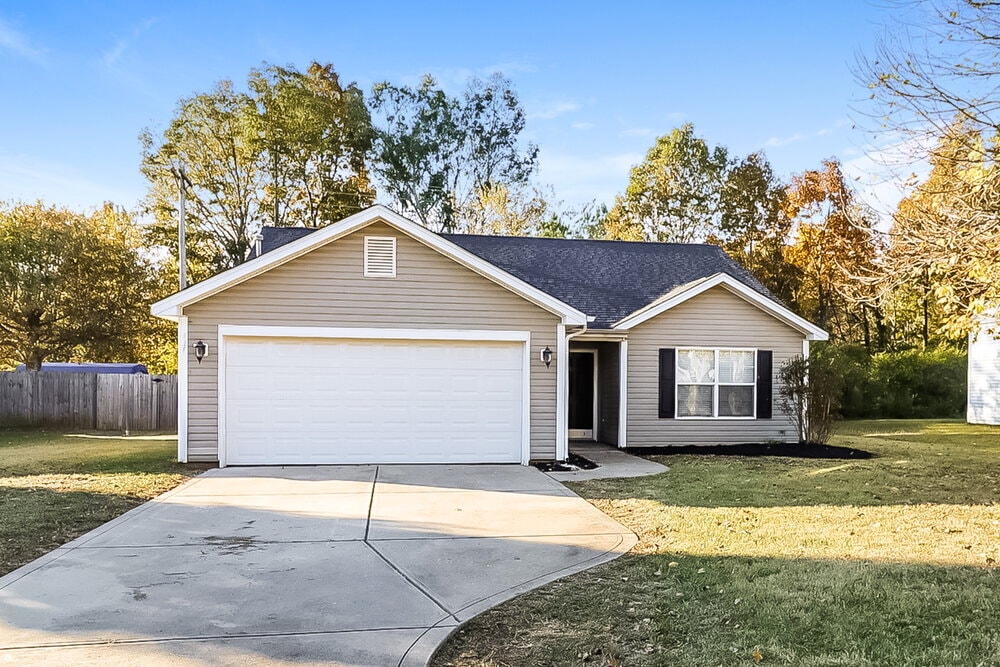 4905 Aldersbrook Dr in Monroe, NC - Building Photo