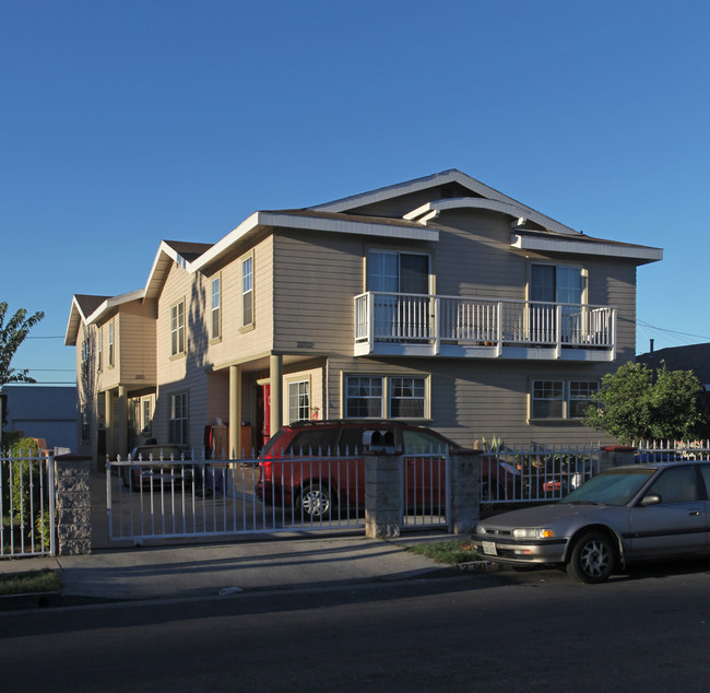 232 Avenue 32