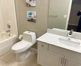 2703 SW 2nd Pl-Unit -2703 SW 2nd Place in Cape Coral, FL - Building Photo - Building Photo