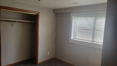 501 Elm Ave, Unit A in Norfolk, NE - Building Photo - Building Photo