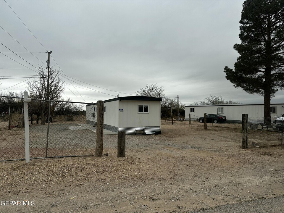 1287 Reid Rd in El Paso, TX - Foto de edificio