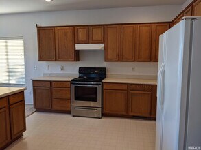 3202 Bentgrass Dr in Sparks, NV - Building Photo - Building Photo