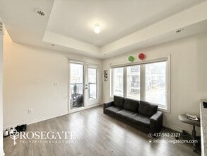 70 Halliford Pl in Brampton, ON - Building Photo - Building Photo