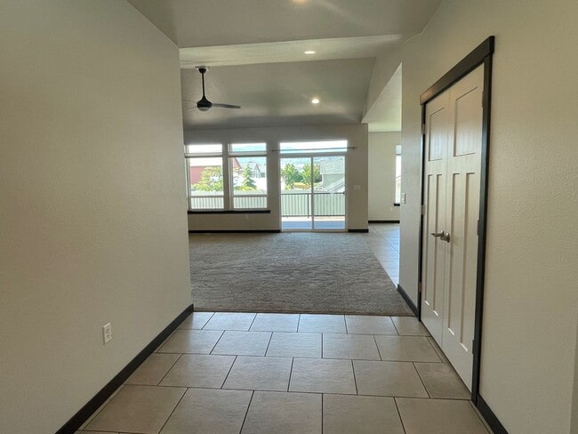 438 S Mason Ave in East Wenatchee, WA - Building Photo - Building Photo