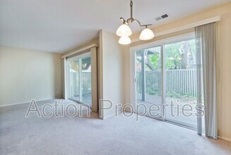 255 S Rengstorff Ave in Mountain View, CA - Building Photo - Building Photo