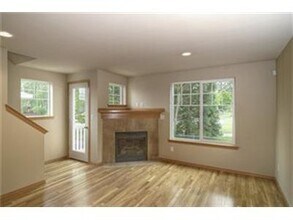 12325 28th Ave NE in Seattle, WA - Building Photo - Building Photo