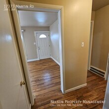 17373 Martin Rd in Roseville, MI - Building Photo - Building Photo