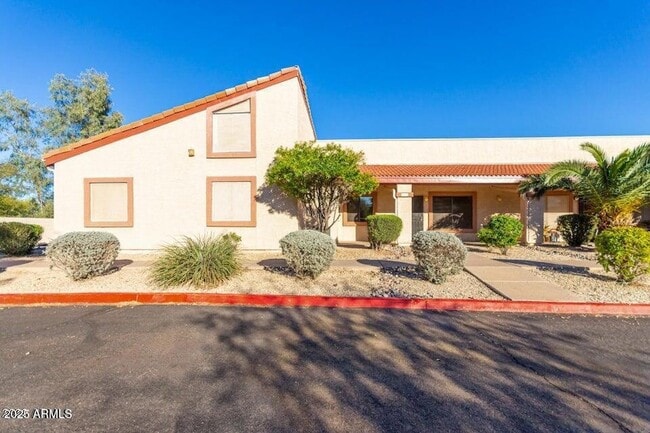 1440 N Idaho Rd